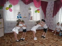 23 февраля