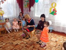 8 марта