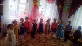 осенний утренник ст.группа